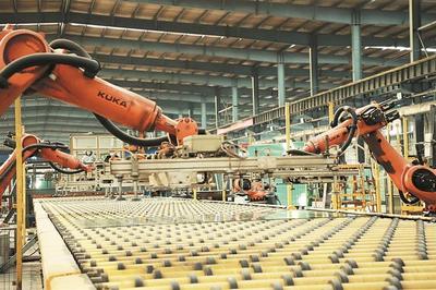 兵團沖刺四季度打好“收官戰”掠影 干在當下，謀在明年——聚焦建筑材料技術開發